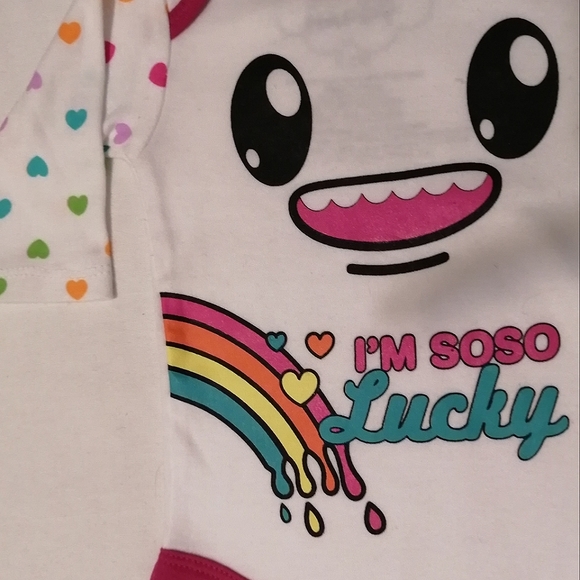 🔥SALE🔥 So So Happy "I'm SoSo Lucky" Long Sleeved Girls Onesie NWT Size 0-3M - Picture 2 of 4